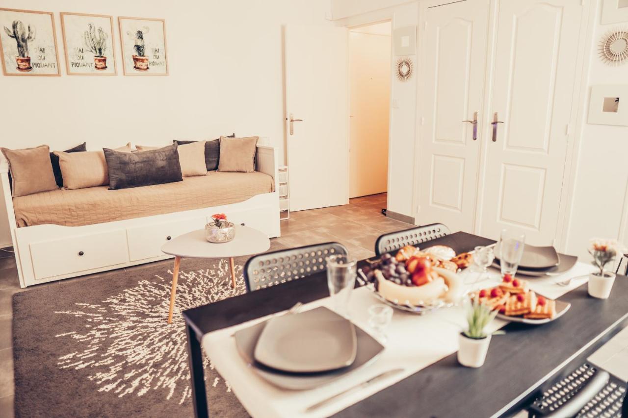 Magnifique Studio Centre Ville Toulon - Spacieux Climatisation Calme Rare Pas De Parking Prive Stationnement Gratuit Dans La Rue Екстериор снимка